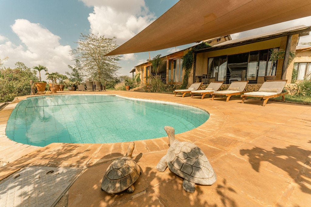 The Secrets of the Savannah Safari- 6 Nights/7 Days Flying Safari Package 37 The Emakoko 1