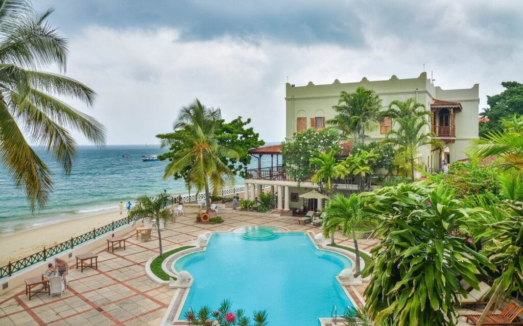 Zanzibar Serena Hotel ( Bed & Breakfast ) 13 mtu 7880 tanzaina zanzibar