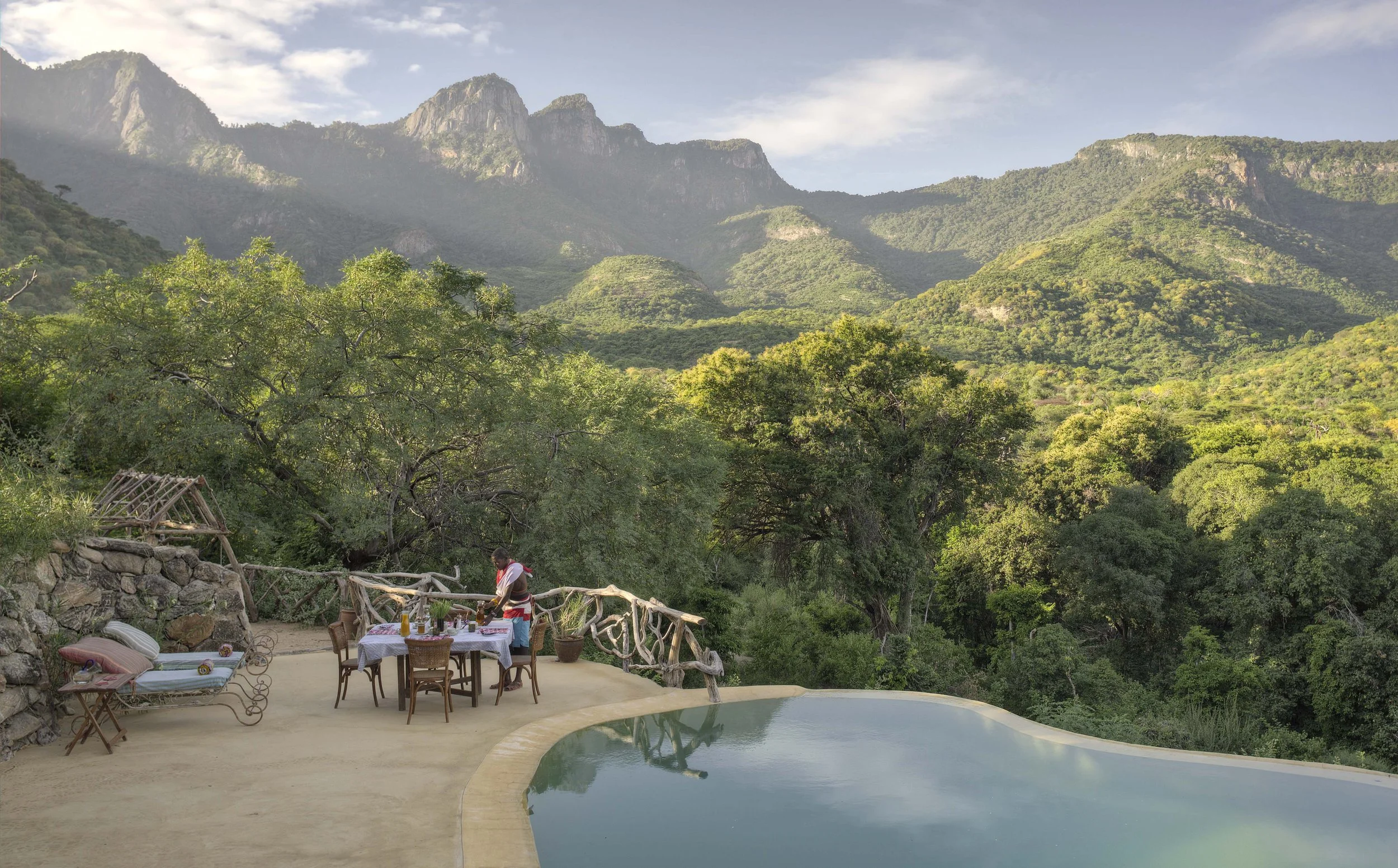 2 Nights Sarara Treehouses 41 Sarara Treehouses Pool 021