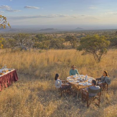 4 Nights/5 Days Tsavo West National Park/Masai Mara National Reserve